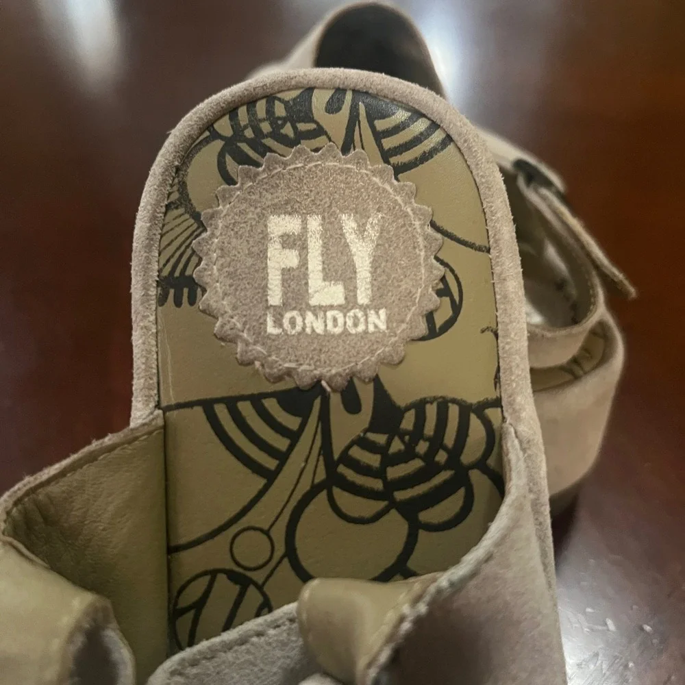 Fly London Suede Platform Slingback Sandals Taupe Grey Peep Toe 500611007 Sz 39